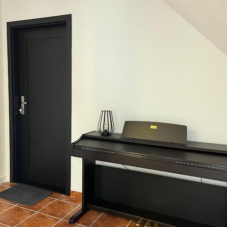 Apartman Gabi Lucenec Bagian luar foto