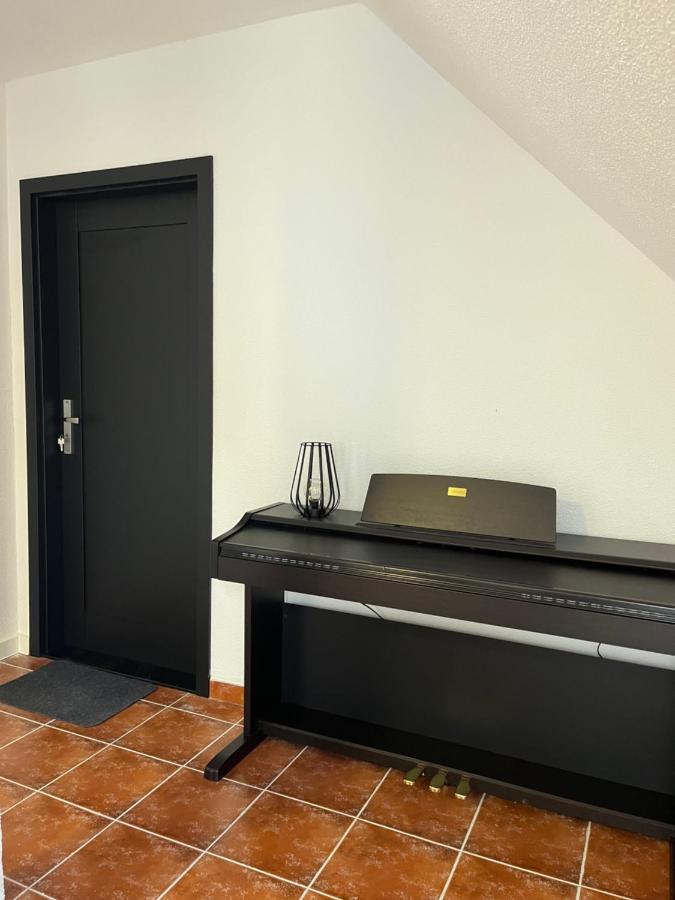 Apartman Gabi Lucenec Bagian luar foto