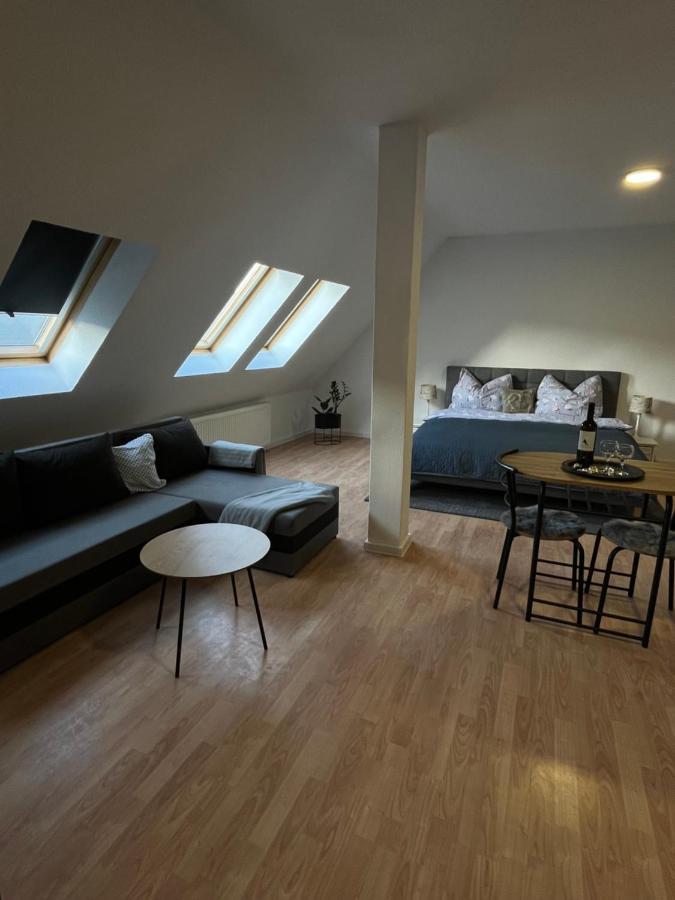 Apartman Gabi Lucenec Bagian luar foto