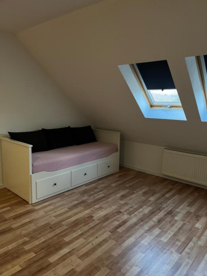 Apartman Gabi Lucenec Bagian luar foto