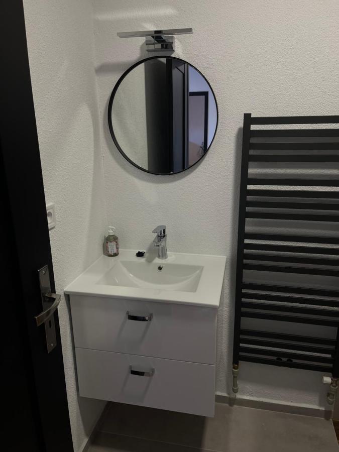 Apartman Gabi Lucenec Bagian luar foto